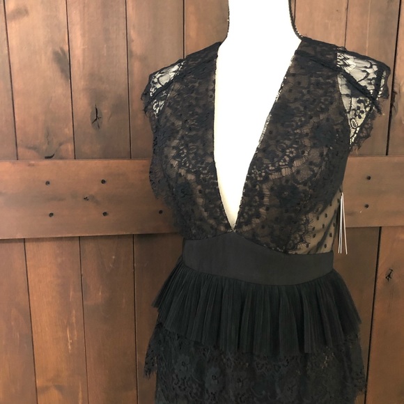 THREE FLOOR ✨Lace Affair Dress - Picture 5 of 7